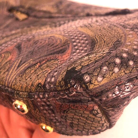 Bags by Pinky Vintage Leather Embossed Paisley Hobo-style Zipper Shoulder Bag - Picture 10 of 14